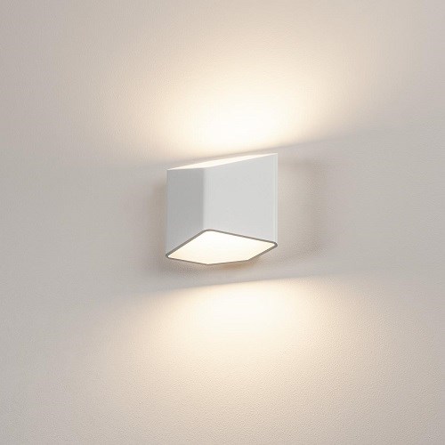 Vegglampe CARISO 9,2W 560lm 3000K SLV